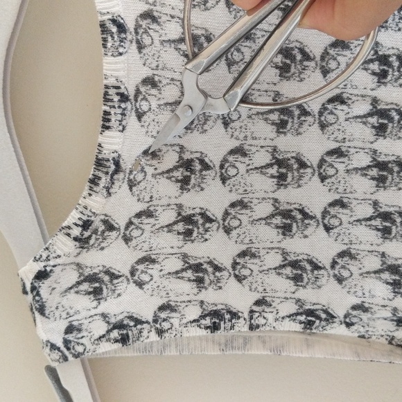 CLEARANCE!!! Zadig & Voltaire ZV Linen Tank With Skull - Picture 11 of 13